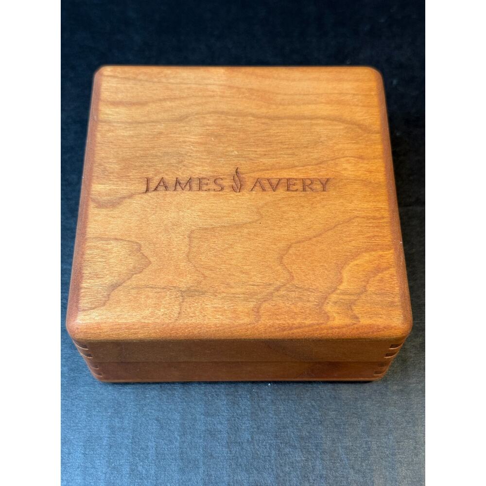 James Avery Wooden Keepsake Gift Jewelry Box Bracelet Necklace Retired 4x4x2